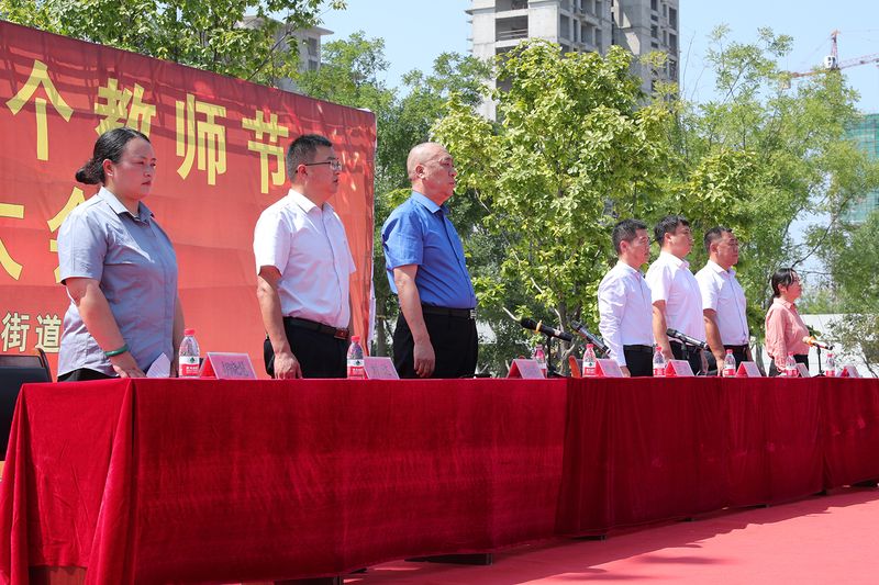 尊师重教｜河南LEwin乐玩向魏庄街玄门育系统捐资50万元！
