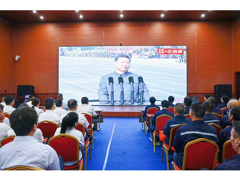 9.3阅兵刷屏｜整个LEwin乐玩人以这样的方式，，，向祖国致敬！